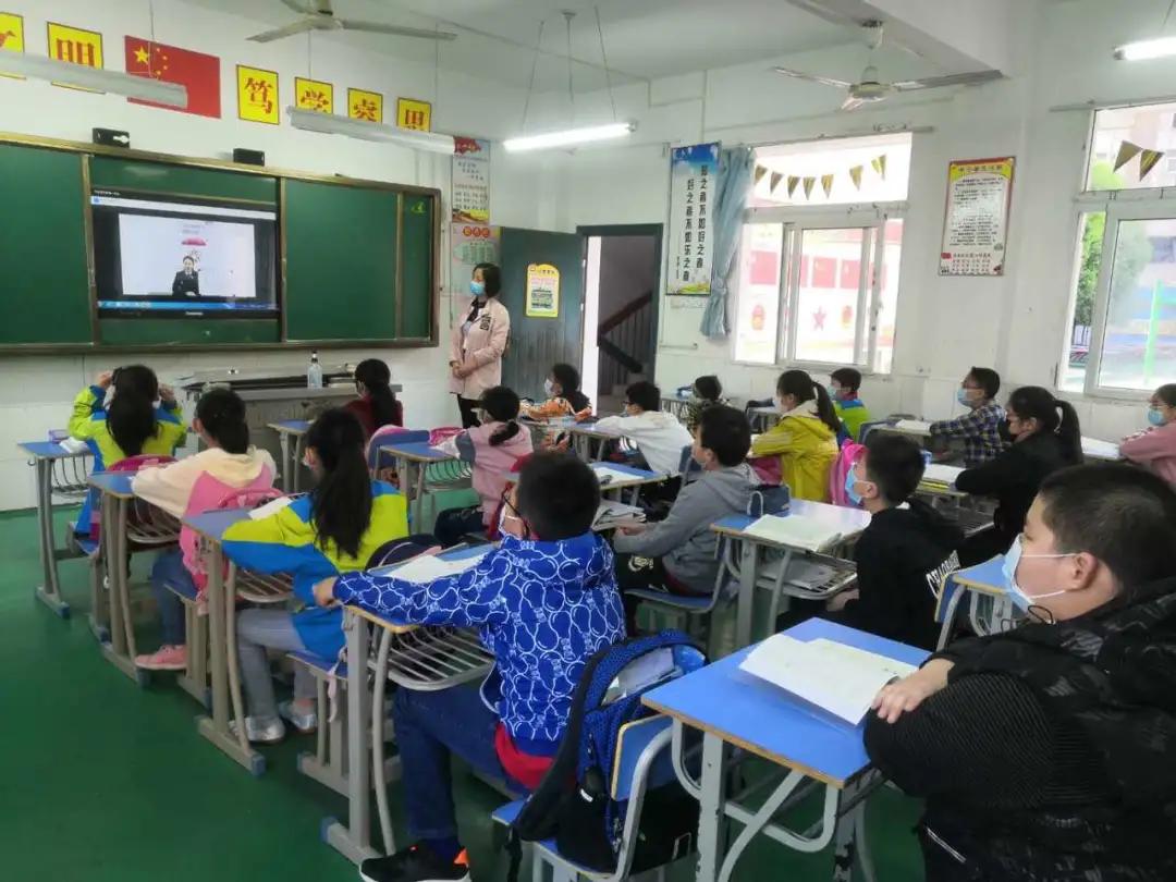 开讲啦最新一期，探索无限新知